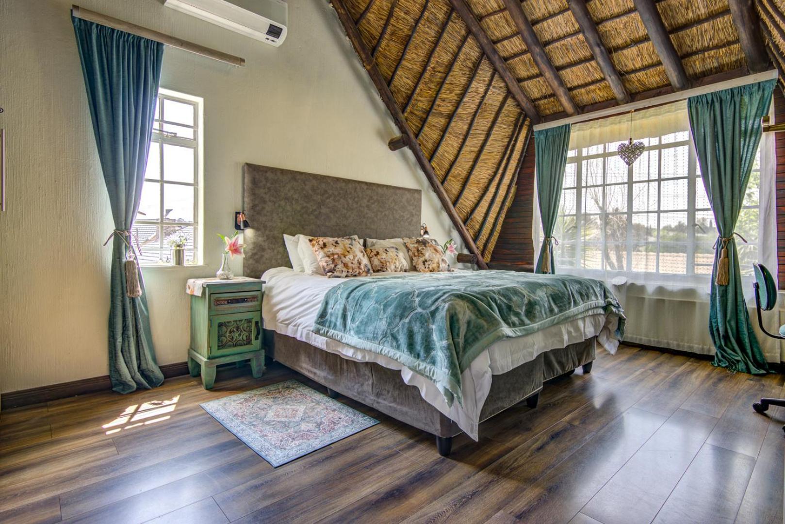 Lavender Villa No Loadshedding Кемптън Парк Екстериор снимка