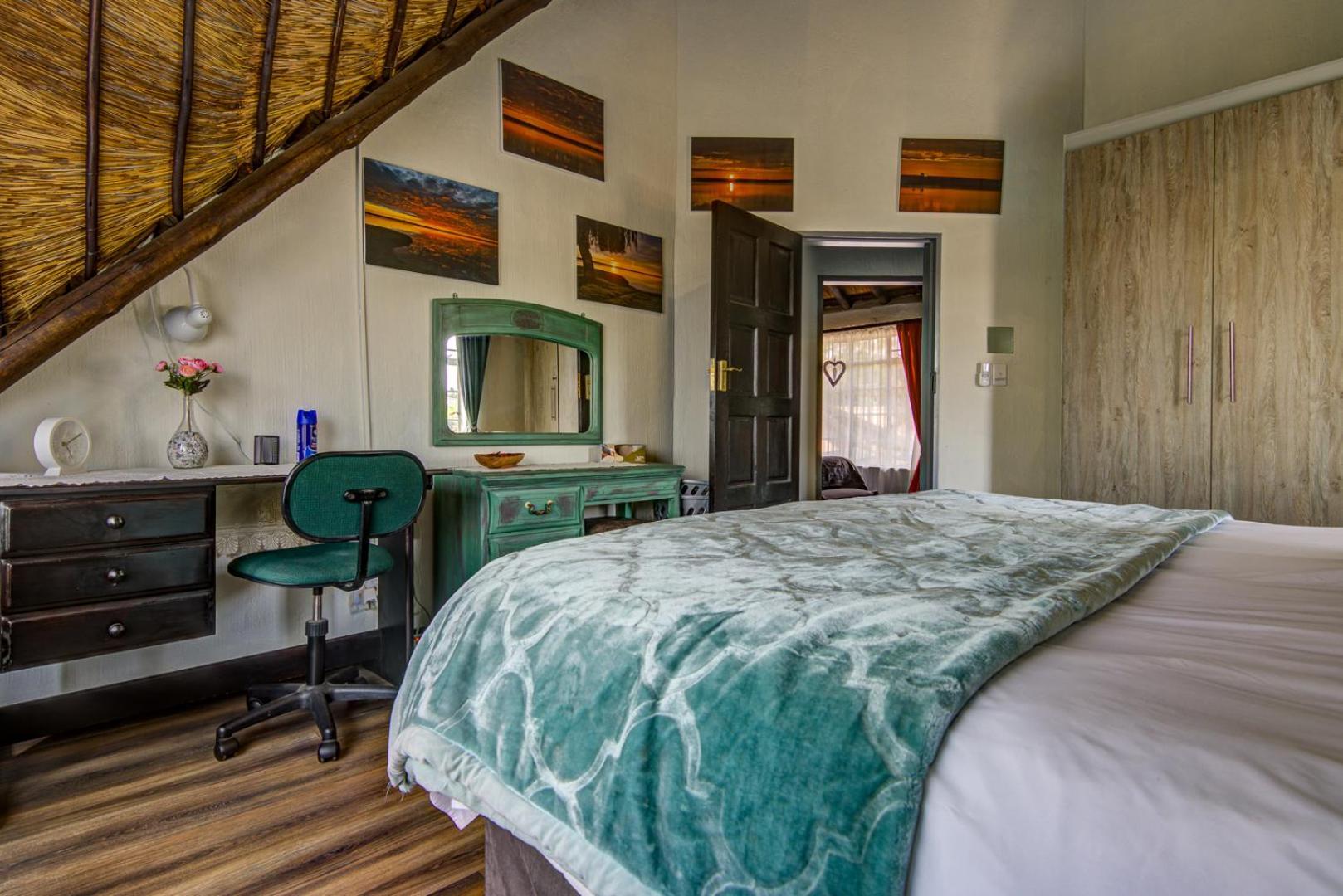 Lavender Villa No Loadshedding Кемптън Парк Екстериор снимка